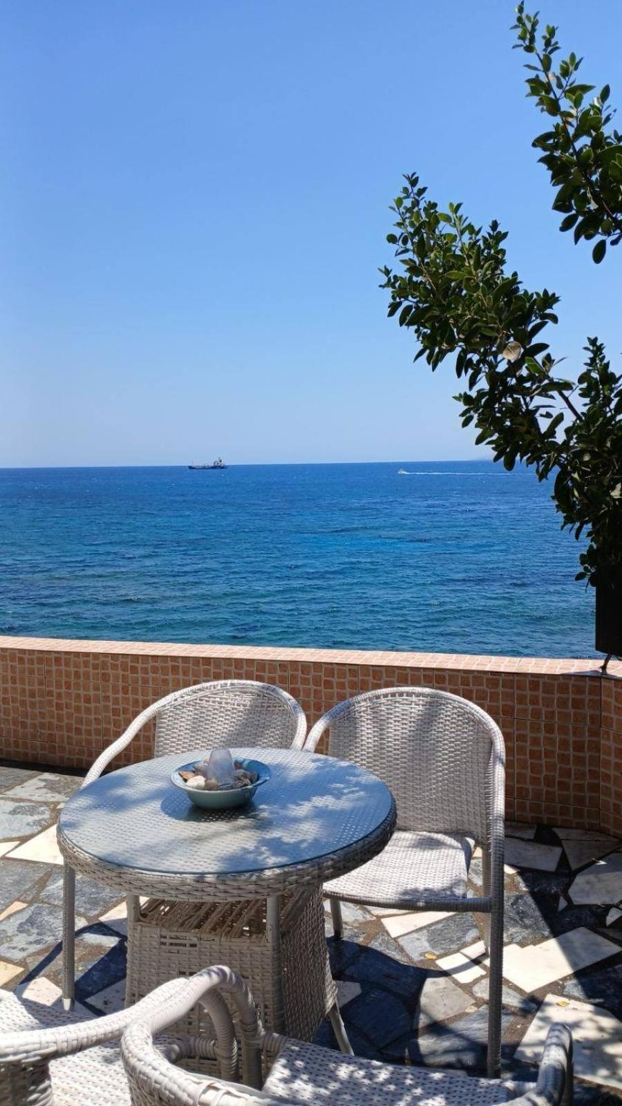 Apartament Beautiful House In Front Of The Sea Gazi