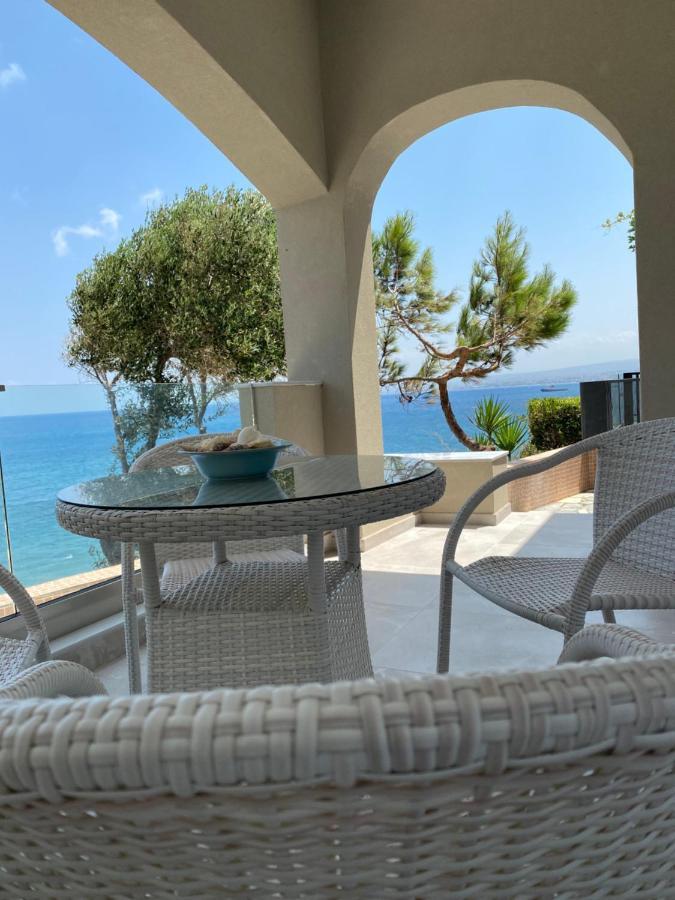 Appartement Beautiful House In Front Of The Sea