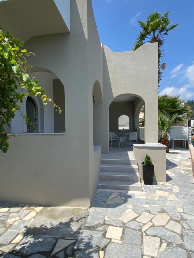 Beautiful House In Front Of The Sea Appartement *